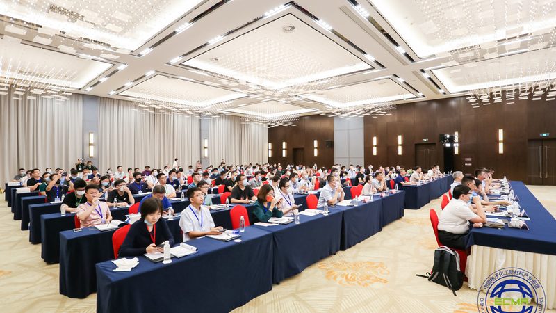 发酵过程：消泡剂与脱气剂的抉择**